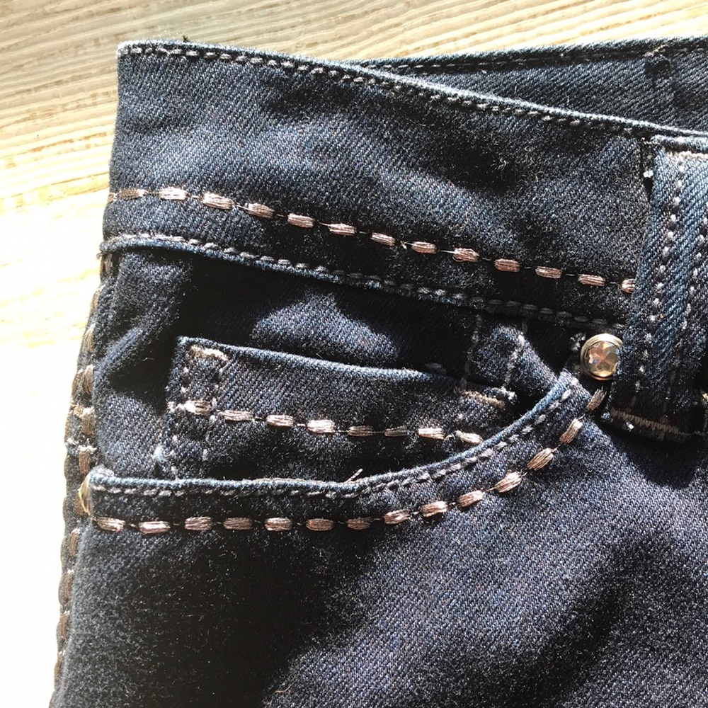 Seven7 Dark Wash Straight Cut Jeans, Size 27 - Picture 8 of 12